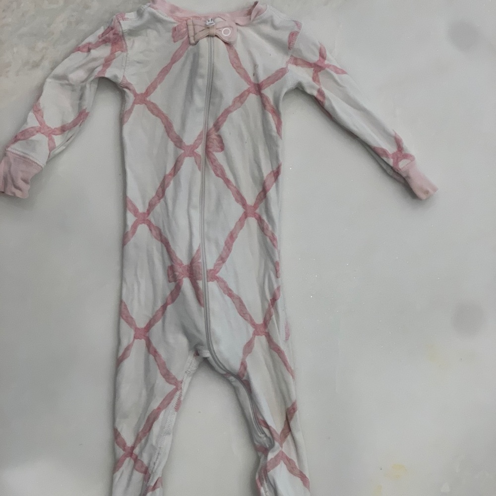 Play condition due to wear 6-12 month TBBC